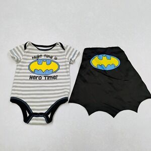 Baby Batman Costume One Piece Bodysuit and Cape Set 0-3 Months Romper